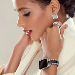 Fashion LAGOS Large Caviar Circle Diamond Earrings