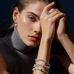 New LAGOS Three Station Pyramid Caviar Bracelet | 6Mm